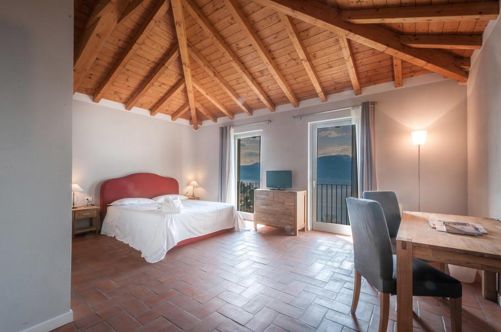 Locanda Pozzetto Laveno-Mombello Habitación foto