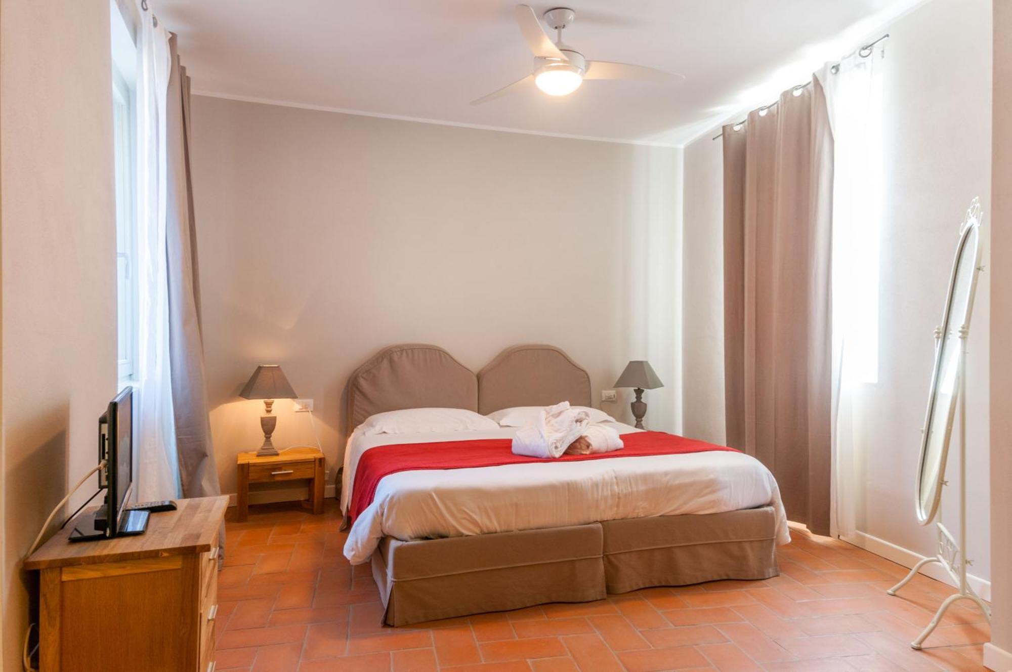 Locanda Pozzetto Laveno-Mombello Habitación foto