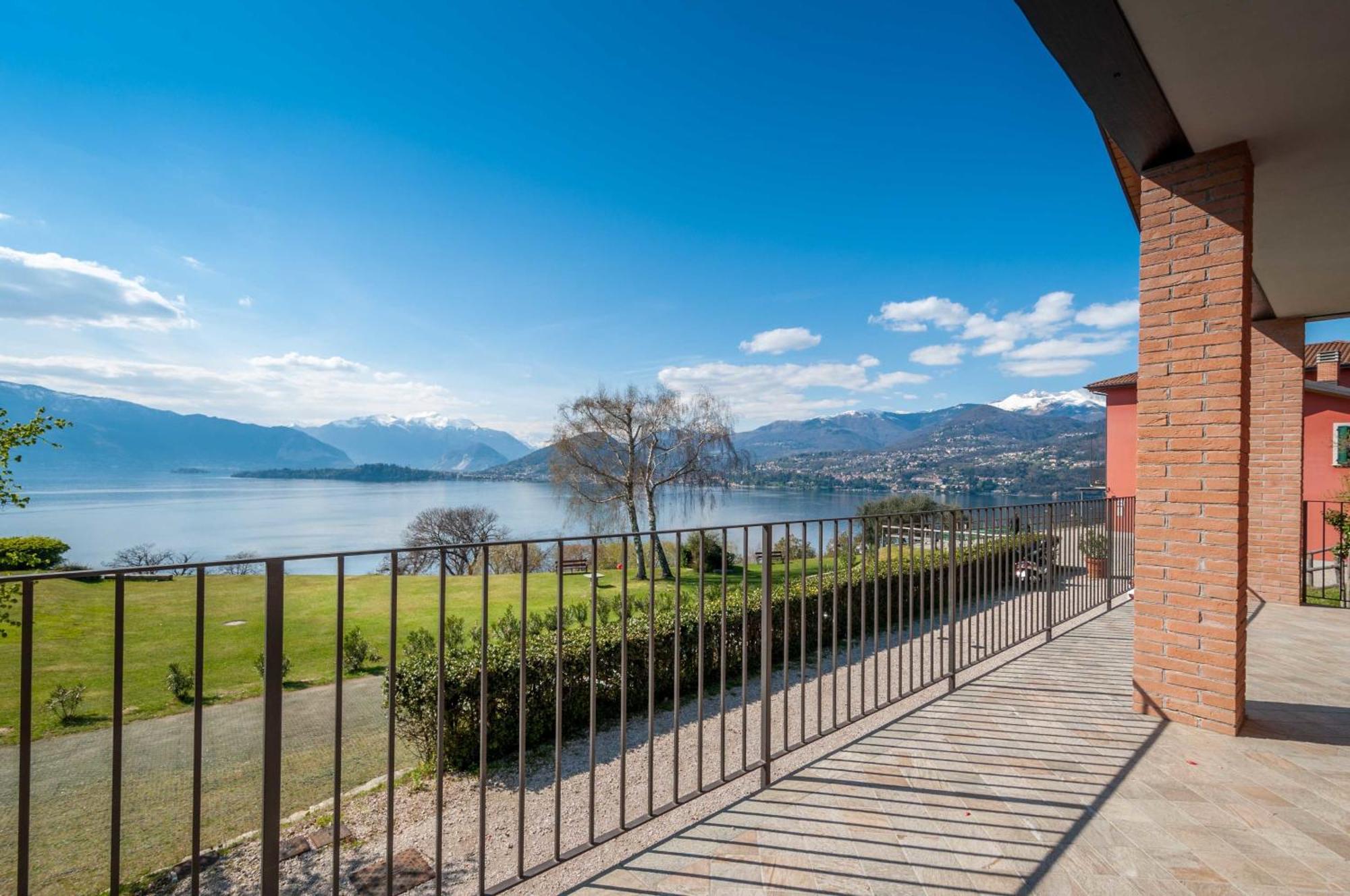 Locanda Pozzetto Laveno-Mombello Habitación foto